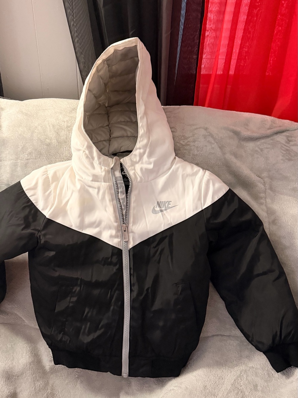 Nike Black and White Hooded Kids Puffer Jacket